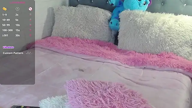 Snapshot of Miah_hilton2 chatting on October 2025 09:04:02 PM Miah hilton2 online show from October 2025 09:04:02 PM