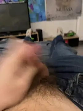 Snapshot of stev3w chatting on January 2025 04:59:02 PM stev3w online show from January 2025 04:59:02 PM