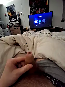 Snapshot of stev3w chatting on March 2025 09:01:02 PM stev3w online show from March 2025 09:01:02 PM