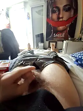 Snapshot of stev3w chatting on October 2025 07:48:01 AM stev3w online show from October 2025 07:48:01 AM