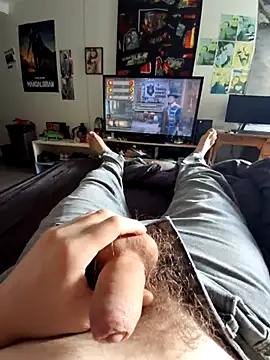 Snapshot of stev3w chatting on October 2025 09:32:02 AM stev3w online show from October 2025 09:32:02 AM