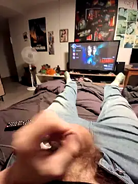 Snapshot of stev3w chatting on November 2025 04:08:02 PM stev3w online show from November 2025 04:08:02 PM