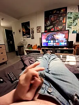 Snapshot of stev3w chatting on December 2025 06:05:01 PM stev3w online show from December 2025 06:05:01 PM