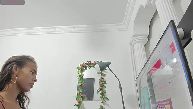 Snapshot of lulu_25_ chatting on January 2025 01:02:01 AM lulu 25 online show from January 2025 01:02:01 AM