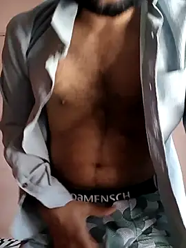 Vignesh3246 online show from January 2026 12:22:02 PM