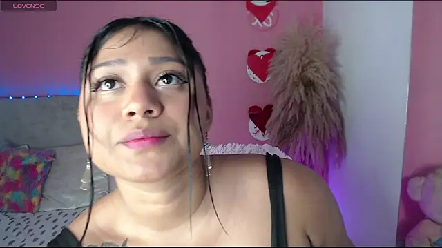 alinakiss online show from February 2026 02:44:01 AM