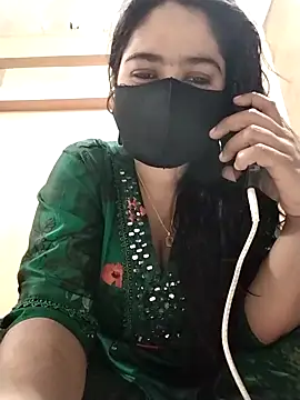 Magical Girl- online show from November 2025 04:25:02 AM