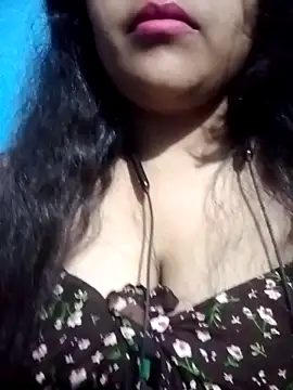 Snapshot of Love-Veronica chatting on February 2026 05:53:02 PM Love-Veronica online show from February 2026 05:53:02 PM