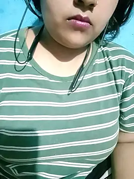 Love-Veronica online show from June 2026 06:45:02 PM