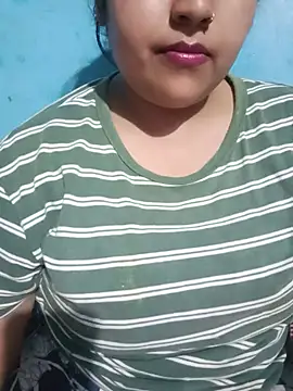Love-Veronica online show from June 2026 06:30:01 PM
