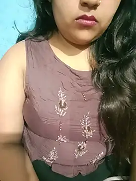 Love-Veronica online show from July 2026 01:28:01 PM