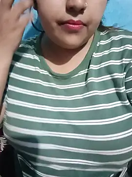 Love-Veronica online show from July 2026 06:15:02 PM