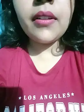 Love-Veronica online show from July 2026 06:21:01 PM