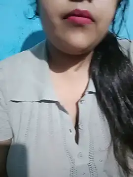 Love-Veronica online show from July 2026 06:23:01 PM
