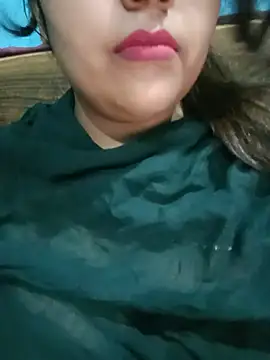 Love-Veronica online show from July 2026 01:28:02 PM