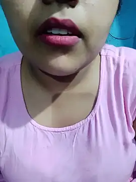 Love-Veronica online show from July 2026 01:14:02 PM