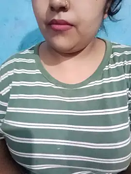 Love-Veronica online show from July 2026 06:16:02 PM