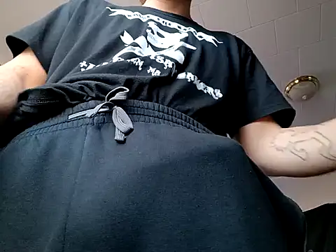 Snapshot of ChuckyyDee chatting on December 2024 10:39:01 AM ChuckyyDee online show from December 2024 10:39:01 AM