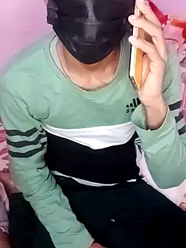 Snapshot of dil_ki_rani_68 chatting on December 2024 03:32:01 PM dil ki rani 68 online show from December 2024 03:32:01 PM