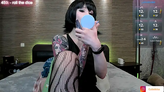 Snapshot of Lust_One_ chatting on January 2025 06:24:02 PM Lust One  online show from January 2025 06:24:02 PM