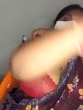 Snapshot of Sexy_Radhikaa chatting on March 2025 07:07:02 PM Sexy Radhikaa online show from March 2025 07:07:02 PM