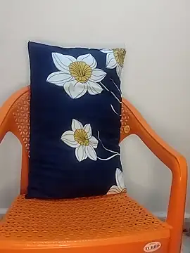 Snapshot of Sexy_Radhikaa chatting on November 2025 11:52:01 PM Sexy Radhikaa online show from November 2025 11:52:01 PM