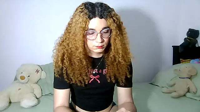 Snapshot of CELESSTESeductora chatting on June 2026 04:42:02 PM CELESSTESeductora online show from June 2026 04:42:02 PM