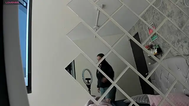 Snapshot of Megan_sophia2 chatting on September 2025 12:51:01 PM Megan sophia2 online show from September 2025 12:51:01 PM