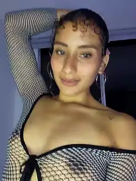 varenkaivanova 22 online show from December 2024 06:45:02 AM