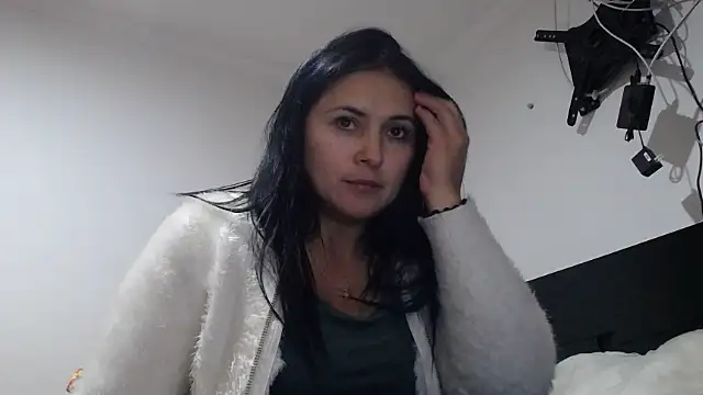 princehermosa44 online show from November 2025 12:47:01 AM