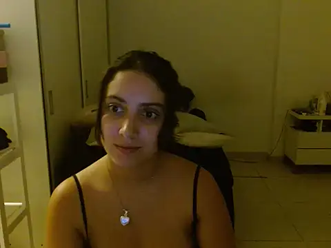 Snapshot of xBubblyBarbiexx chatting on March 2025 02:03:01 AM xBubblyBarbiexx online show from March 2025 02:03:01 AM