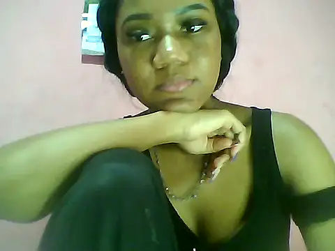 Snapshot of Fariana01 chatting on January 2025 02:49:01 AM Fariana01 online show from January 2025 02:49:01 AM