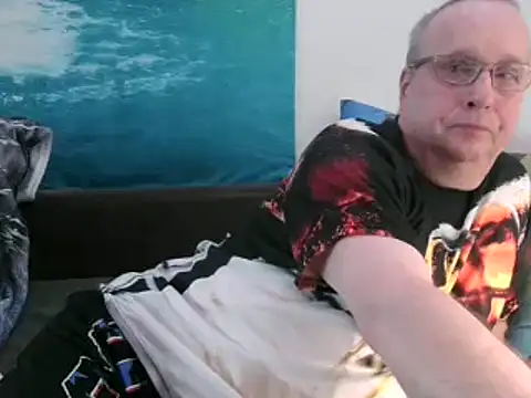 Manfred1012 online show from February 2025 03:17:01 PM