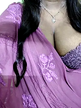 Snapshot of TANIYA-98 chatting on June 2026 11:43:02 PM TANIYA-98 online show from June 2026 11:43:02 PM