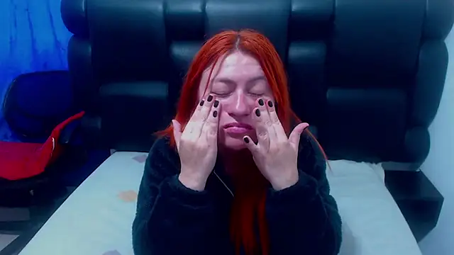 XxMiaSexxyHotxX online show from November 2025 02:06:01 PM