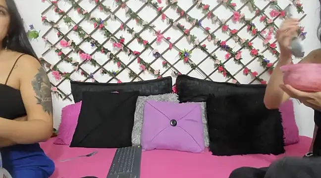 Snapshot of abby_eemily chatting on March 2025 07:06:02 PM abby eemily online show from March 2025 07:06:02 PM