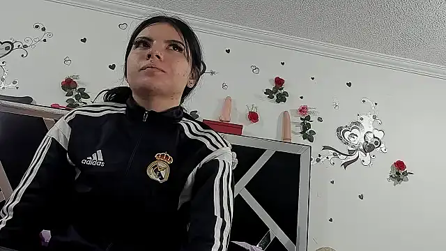 Snapshot of abby_eemily chatting on October 2025 12:01:02 PM abby eemily online show from October 2025 12:01:02 PM