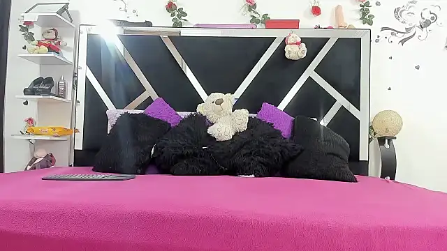 Snapshot of abby_eemily chatting on November 2025 12:04:02 PM abby eemily online show from November 2025 12:04:02 PM