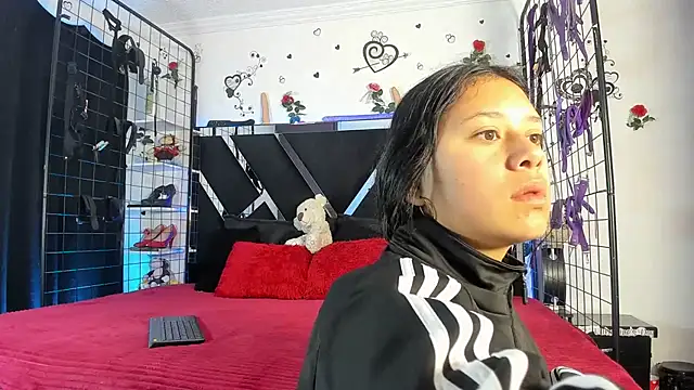 Snapshot of abby_eemily chatting on November 2025 12:11:01 PM abby eemily online show from November 2025 12:11:01 PM