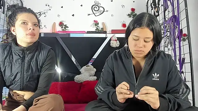 Snapshot of abby_eemily chatting on November 2025 12:05:02 PM abby eemily online show from November 2025 12:05:02 PM