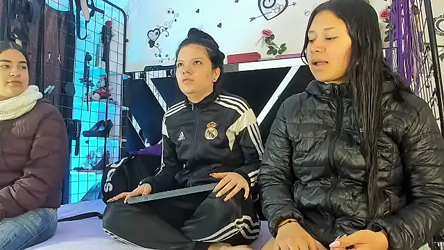 Snapshot of abby_eemily chatting on December 2025 12:14:01 PM abby eemily online show from December 2025 12:14:01 PM