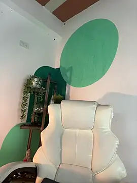 LollaByer online show from February 2026 09:04:01 PM