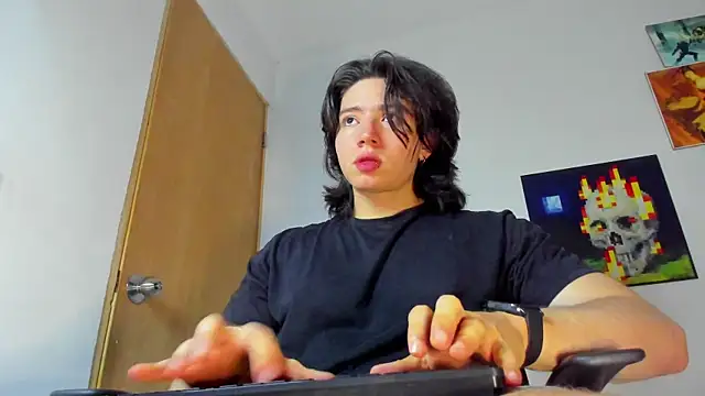 AngelBennet  online show from October 2025 10:45:02 PM