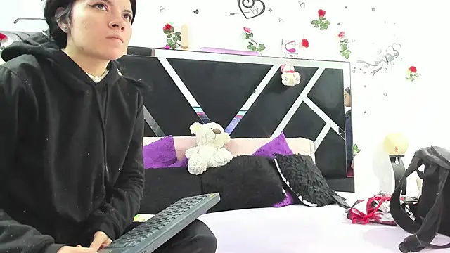 thedream girls online show from October 2025 12:01:02 PM