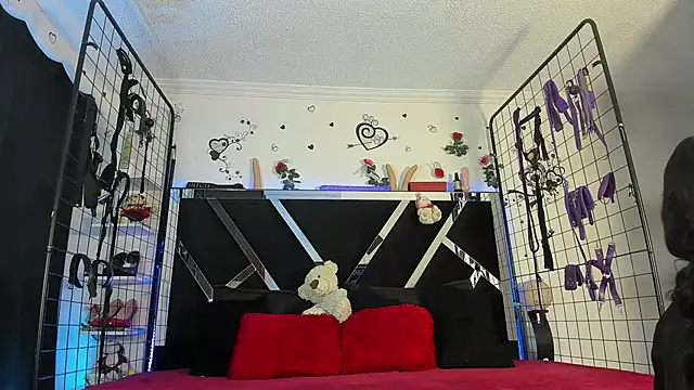 thedream girls online show from November 2025 12:11:01 PM