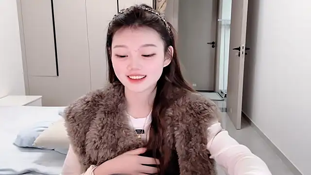 yangyang-1115 online show from October 2025 04:04:02 AM