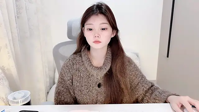 yangyang-1115 online show from November 2025 05:07:01 AM