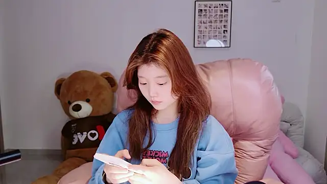 yangyang-1115 online show from April 2026 04:07:02 AM