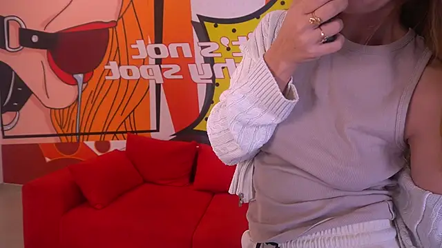 DreamyLinaa online show from January 2025 07:31:01 AM