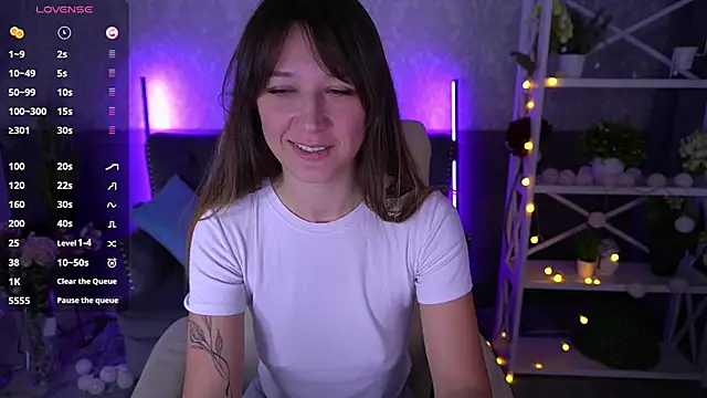 DreamyLinaa online show from February 2025 07:29:02 AM